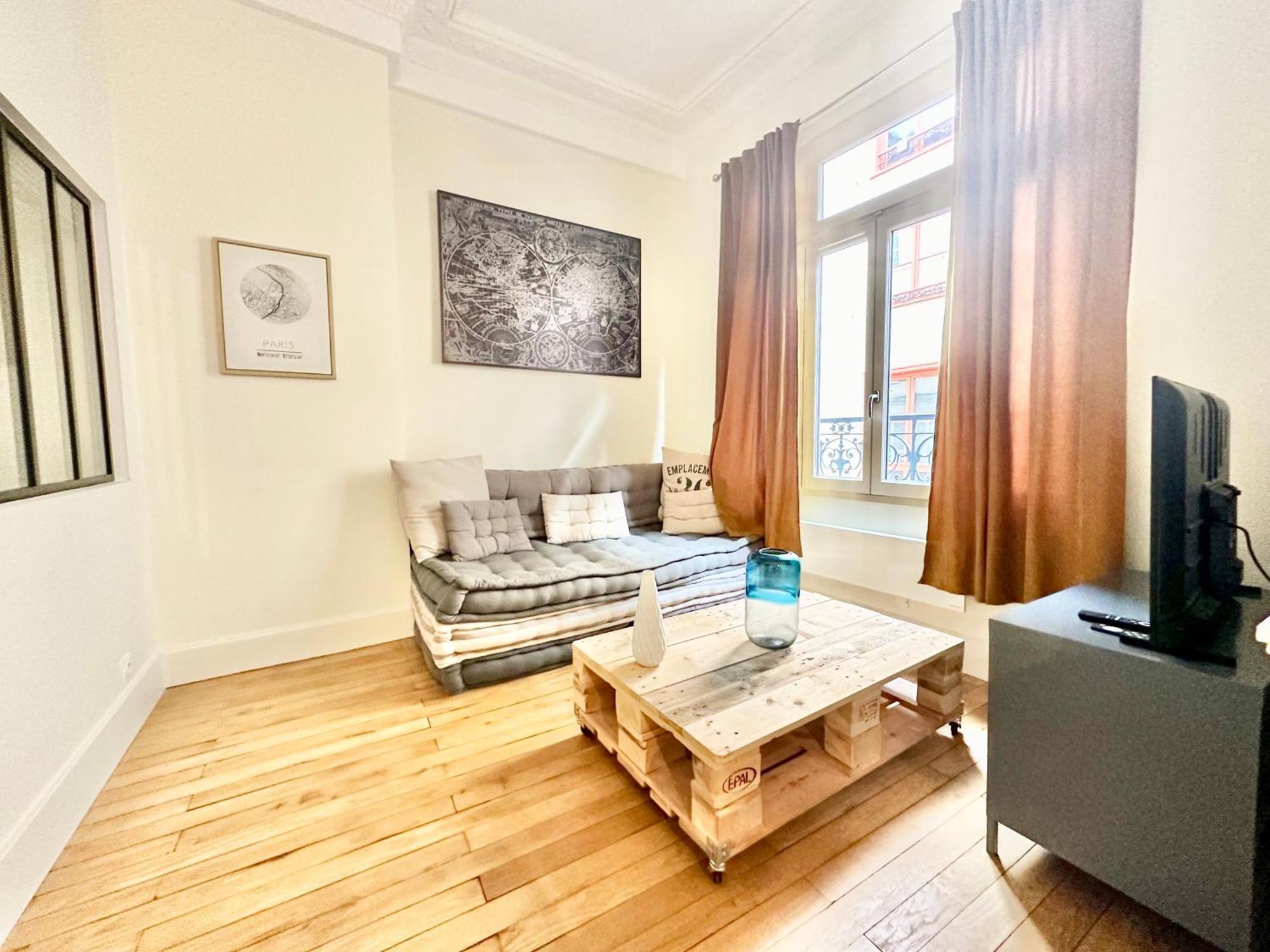 Le Pantheon, Urbain Et Authentique Apartment Limoges Exterior photo